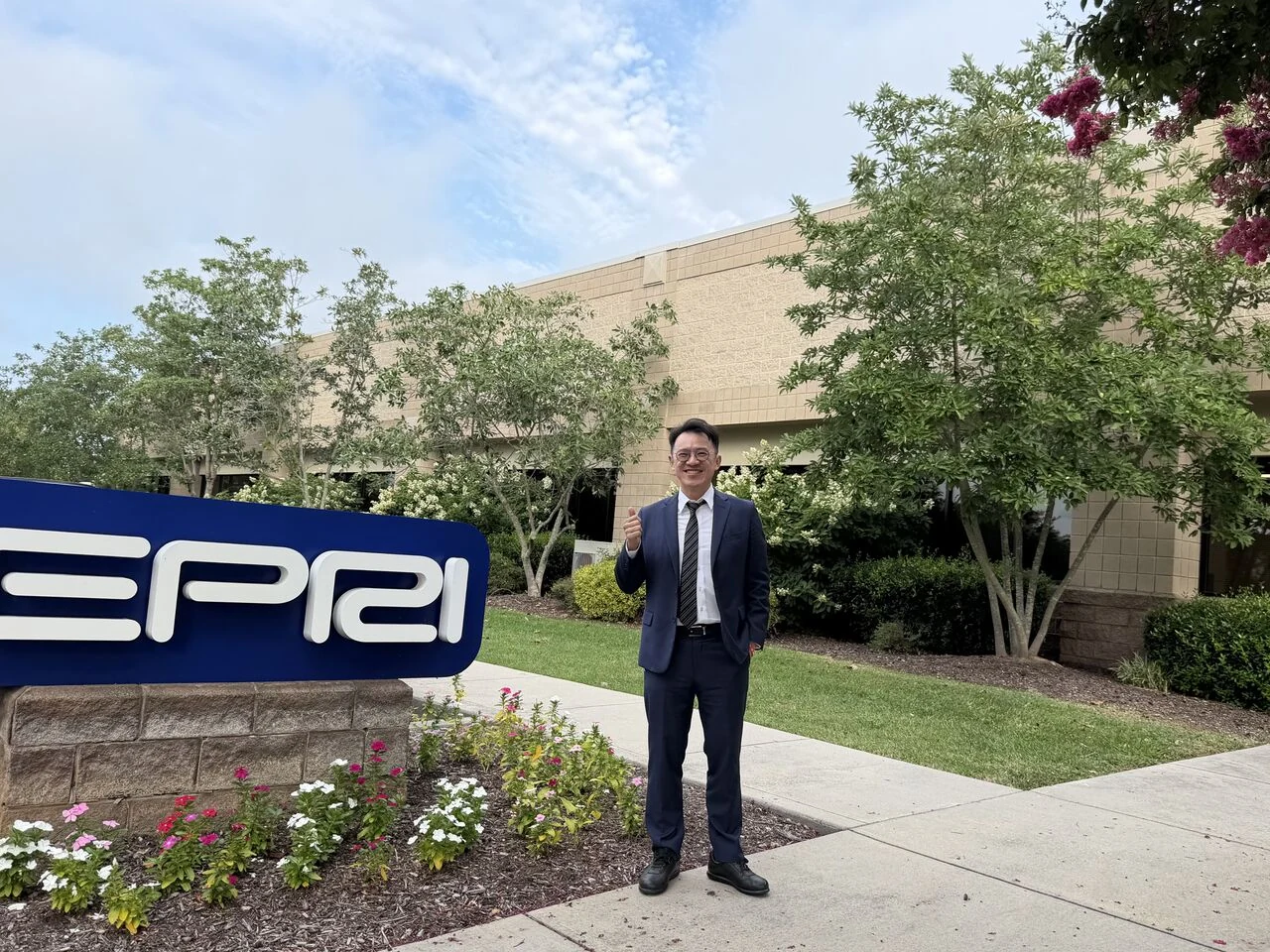 羅慶權於 EPRI Knoxville 交流期間留影。